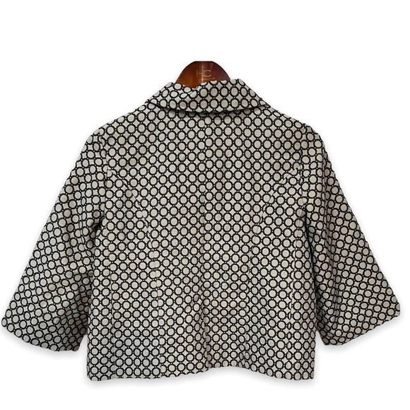 Notations silver with black circle design 3/4 sleeves big buttons crop blaze - Picture 2 of 9